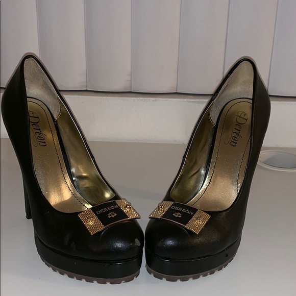 Dereon Stacked platforms .. “Lunch Break” - Picture 4 of 7